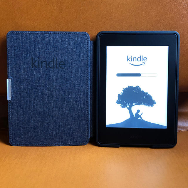  Kindle Paperwhite(第7世代)、Wi-Fi 、4GB、ブラック スマホ/家電/カメラのPC/タブレット(電子ブックリーダー)の商品写真