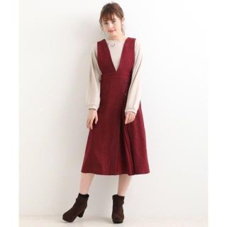 マジェスティックレゴン(MAJESTIC LEGON)のMAJESTIC LEGON☆新品♪Vライン肩紐＊プリーツ重ねガーリージャンスカ(ロングワンピース/マキシワンピース)