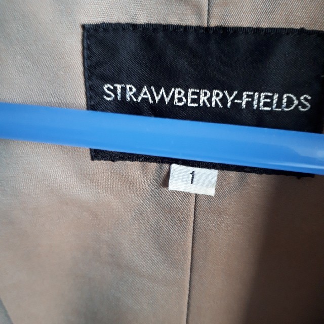 STRAWBERRY-FIELDS(ストロベリーフィールズ)のトレンチコート　ワンピース　トレンチワンピ　カーキ レディースのジャケット/アウター(トレンチコート)の商品写真