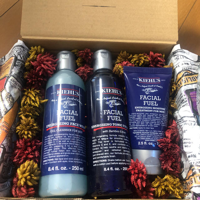 Kiehl's(キールズ)のキールズ  メンズスキンケア3点セット コスメ/美容のスキンケア/基礎化粧品(その他)の商品写真