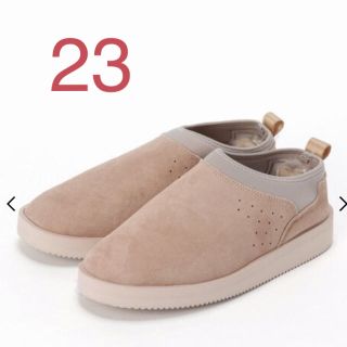 アパルトモンドゥーズィエムクラス(L'Appartement DEUXIEME CLASSE)のSUICOKE スイコックムートンサボ  カラー  ベージュ  23(スリッポン/モカシン)