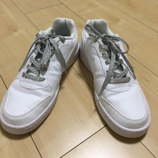 ナイキ(NIKE)のNIKEナイキ エバノン 【室内履き 美品】(スニーカー)