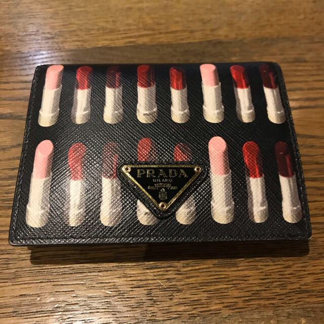 PRADA 財布