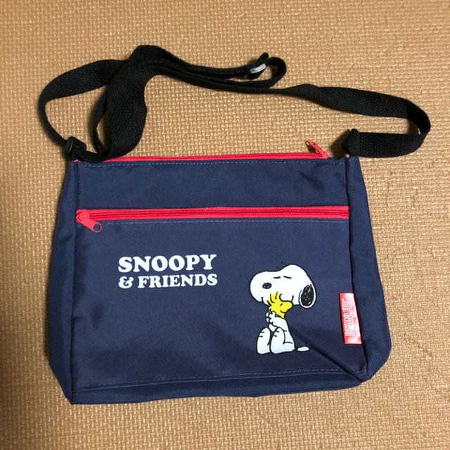 SNOOPY(スヌーピー)のいぬのきもち 付録 スヌーピーお散歩ショルダーバッグ その他のペット用品(犬)の商品写真