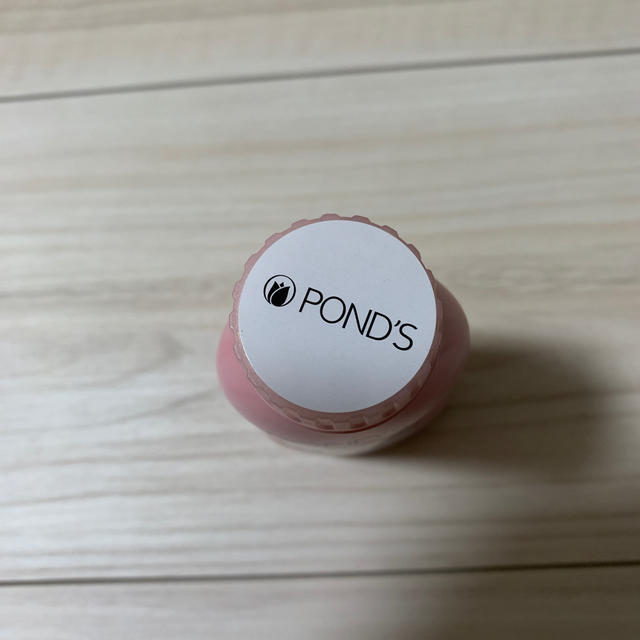 Unilever(ユニリーバ)の★新品★PONDS magic powder コスメ/美容のベースメイク/化粧品(フェイスパウダー)の商品写真