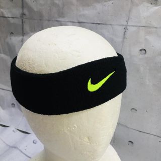 ナイキ(NIKE)のNIKE ナイキ ヘアバンド ヘッドバンド 黒 フリーサイズ(トレーニング用品)