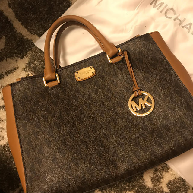 Michael Kors(マイケルコース)のマイケルコース ハンドバッグ  レディースのバッグ(ハンドバッグ)の商品写真