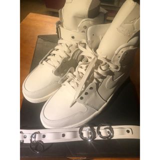 コムデギャルソンオムプリュス(COMME des GARCONS HOMME PLUS)のAIR JORDAN 1 HI STRAP SP-C 白 27(スニーカー)