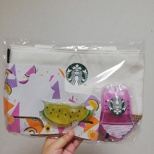 Starbucks Coffee(スターバックスコーヒー)のスターバックス保冷バッグ レディースのバッグ(トートバッグ)の商品写真