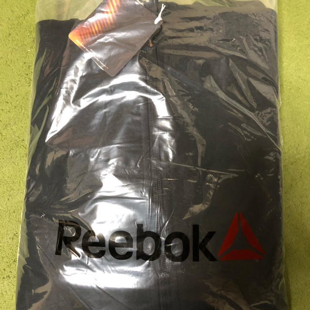 Reebok(リーボック)の新品未使用 WOR フリース フルジップパーカー　 メンズのトップス(パーカー)の商品写真