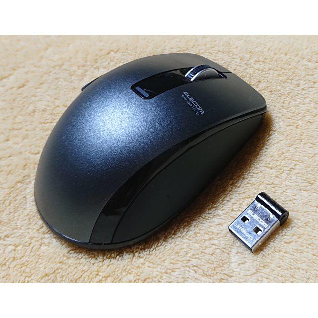 Bluetoothマウスとアダプター スマホ/家電/カメラのPC/タブレット(PC周辺機器)の商品写真