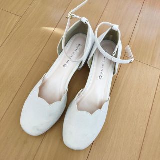 マジェスティックレゴン(MAJESTIC LEGON)の美品＊マジェスティックレゴン＊スカラップパンプス(ハイヒール/パンプス)