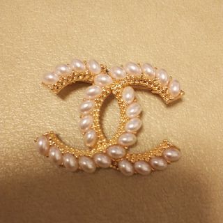 シャネル(CHANEL)のシャネル ブローチ(ブローチ/コサージュ)