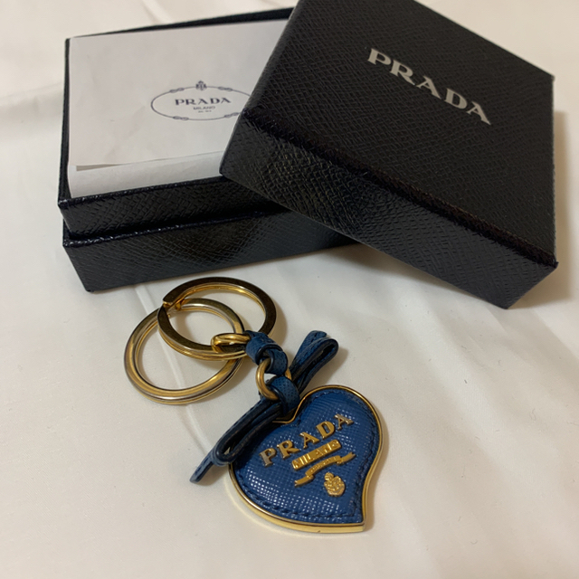 PRADA(プラダ)のPRADA キーホルダー サフィアーノ レディースのファッション小物(キーホルダー)の商品写真