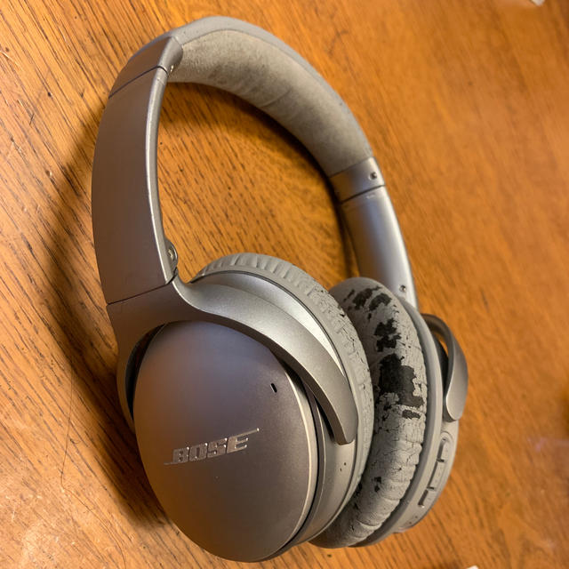 BOSE QuietComfort 35 ワイヤレスヘッドホンシルバー QC35