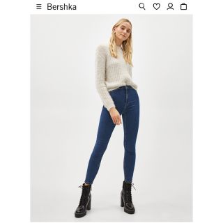 ベルシュカ(Bershka)のベルシュカ ハイウエストスキニー 新品タグ付き(スキニーパンツ)