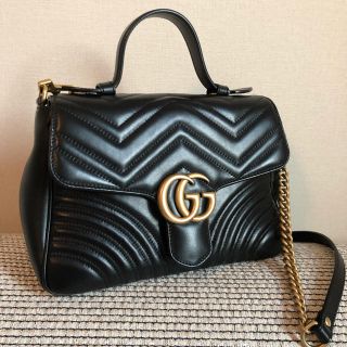 グッチ(Gucci)の送料込み！GGマーメント トップハンドルバッグ！(ショルダーバッグ)