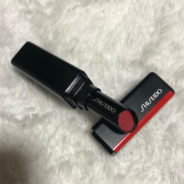 SHISEIDO (資生堂)(シセイドウ)のSHISEIDO カラージェルリップバーム 106 コスメ/美容のスキンケア/基礎化粧品(リップケア/リップクリーム)の商品写真