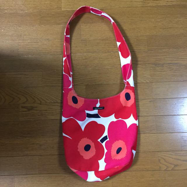 marimekko(マリメッコ)のマリメッコ レディースのバッグ(ショルダーバッグ)の商品写真