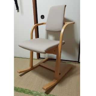 STOKKE ストッケ　アクチュラム　バランスチェア