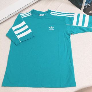 アディダス(adidas)のadidas オリジナルtシャツ(Tシャツ/カットソー(半袖/袖なし))