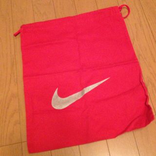 ナイキ(NIKE)のナイキ 巾着☆(ポーチ)