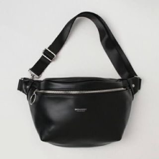 マウジー(moussy)のMOUSSY WEST&BODYBAG 合皮 ボディーバッグ 男女兼用(ボディバッグ/ウエストポーチ)