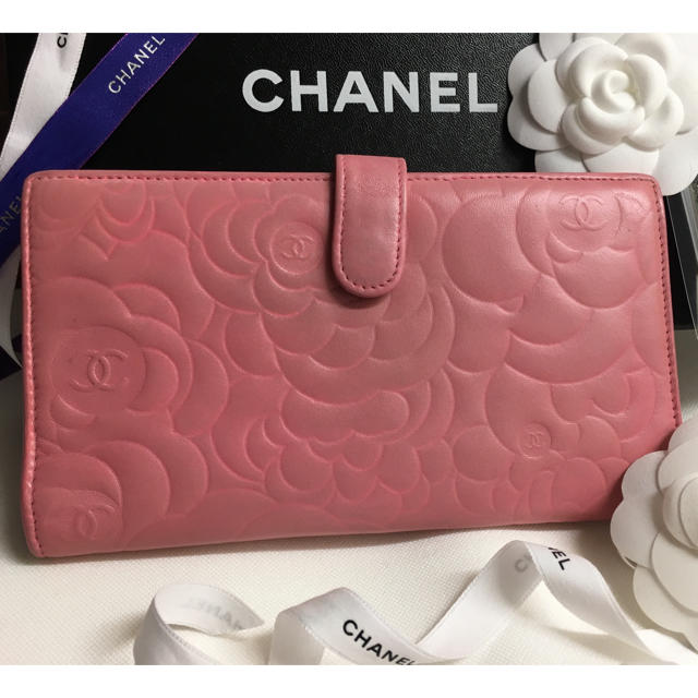 CHANEL カメリア　長財布　値下げしました꒰*´∀`*꒱