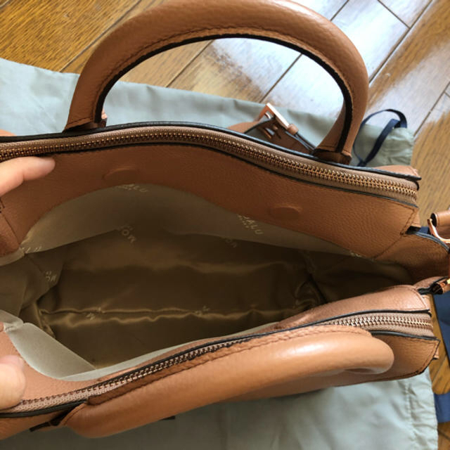 TOMORROWLAND(トゥモローランド)の極美品 モダルー Modalu willow mini  牛革 MH6177 レディースのバッグ(ショルダーバッグ)の商品写真