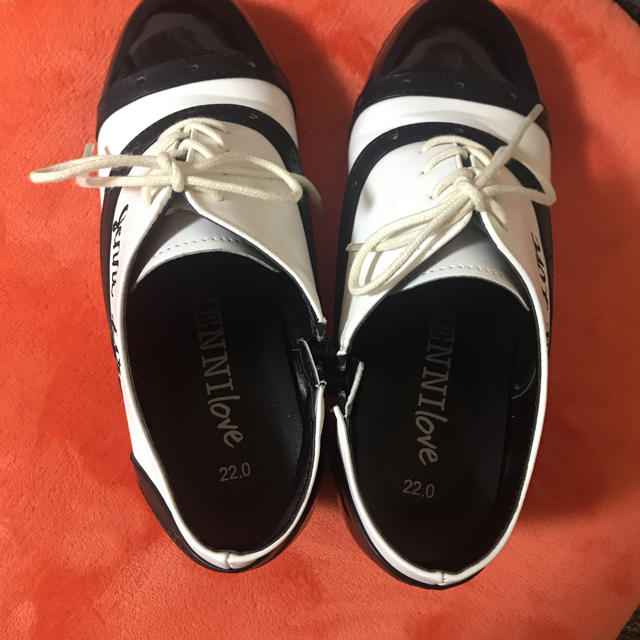JENNI(ジェニィ)のjenni🖤22cmヒール靴 キッズ/ベビー/マタニティのキッズ靴/シューズ(15cm~)(フォーマルシューズ)の商品写真
