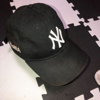 モマ(MOMA)のnewera × moma(キャップ)