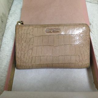 ミュウミュウ(MIU MIU)のmiumiuお財布(財布)