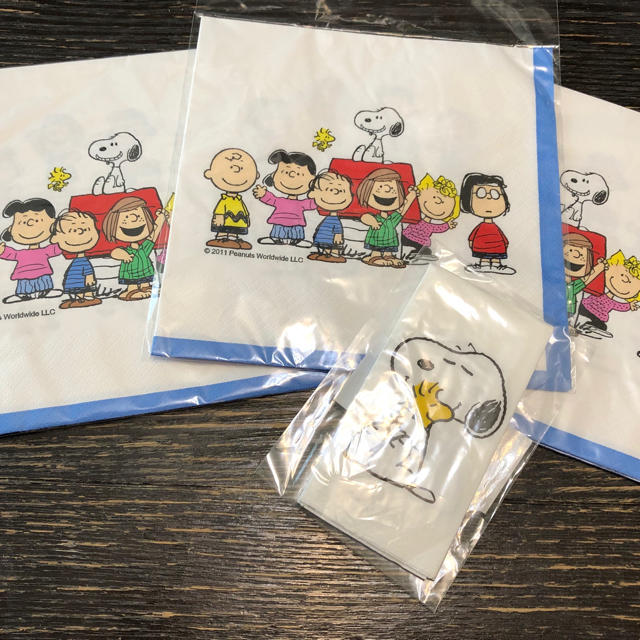 SNOOPY(スヌーピー)のレア！スヌーピー  ペーパーナプキン  デコパージュ ハンドメイドの素材/材料(その他)の商品写真