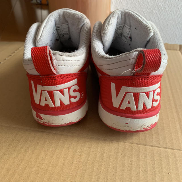 VANS(ヴァンズ)のVANSスニーカー☆18センチ キッズ/ベビー/マタニティのキッズ靴/シューズ(15cm~)(スニーカー)の商品写真