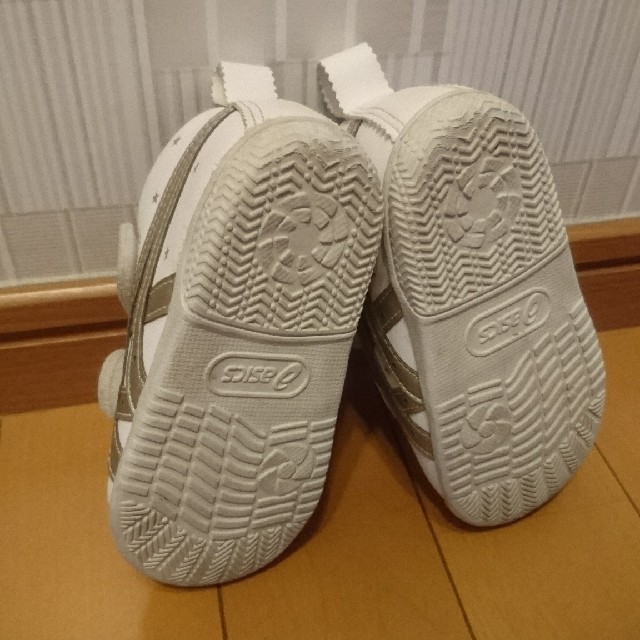 asics(アシックス)のhacuさま専用 キッズ/ベビー/マタニティのベビー靴/シューズ(~14cm)(スニーカー)の商品写真