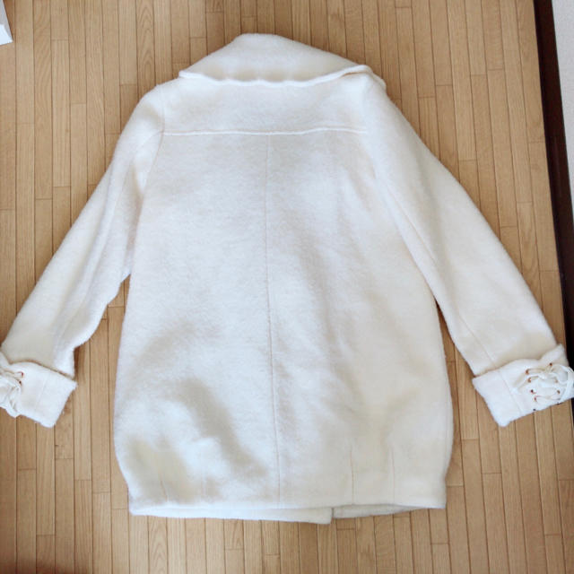 LIZ LISA(リズリサ)のウール入コクーンコート白 レディースのジャケット/アウター(ピーコート)の商品写真