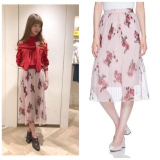 スナイデル(SNIDEL)の♡美品♡プリントプリーツミモレスカート♡(ひざ丈スカート)