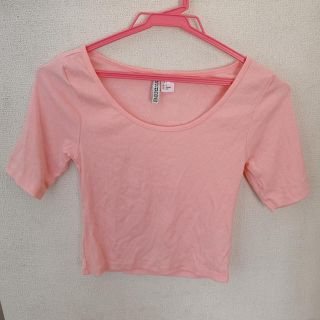 エイチアンドエム(H&M)のH&M ショート丈 トップス(Tシャツ(半袖/袖なし))