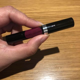 マークジェイコブス(MARC JACOBS)のMarc JacobsビューティリキッドリップペンシルPlum N get it(口紅)