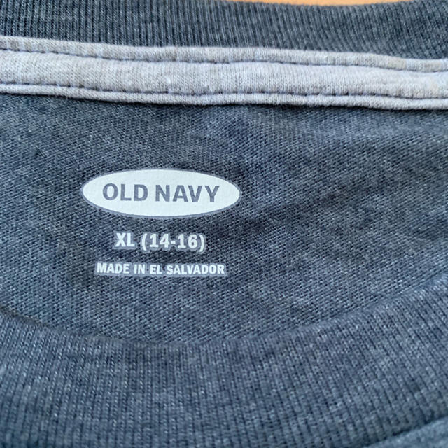 Old Navy(オールドネイビー)の新品キャプテンアメリカ キッズTシャツ XL キッズ/ベビー/マタニティのキッズ服男の子用(90cm~)(Tシャツ/カットソー)の商品写真