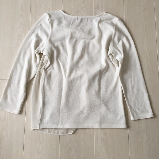 白 カットソー レディースのトップス(シャツ/ブラウス(長袖/七分))の商品写真