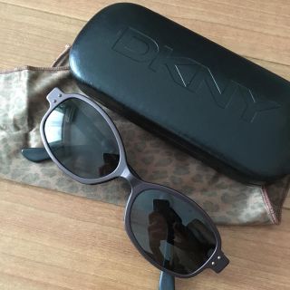 ダナキャランニューヨーク(DKNY)のDKNY サングラス(サングラス/メガネ)