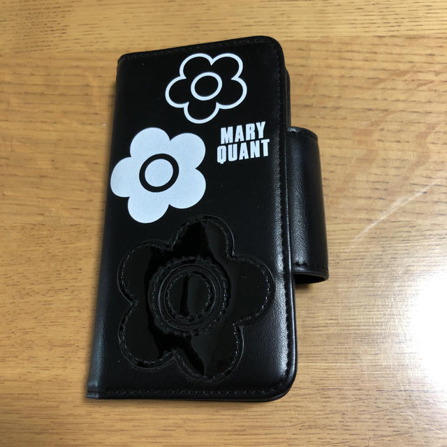 MARY QUANT(マリークワント)のHoney様専用マリークワント スマホケース スマホ/家電/カメラのスマホアクセサリー(iPhoneケース)の商品写真