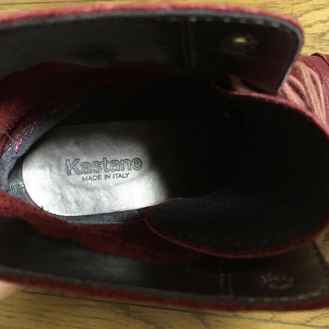 Kastane(カスタネ)のkastaneの赤ショートブーツ レディースの靴/シューズ(ブーツ)の商品写真