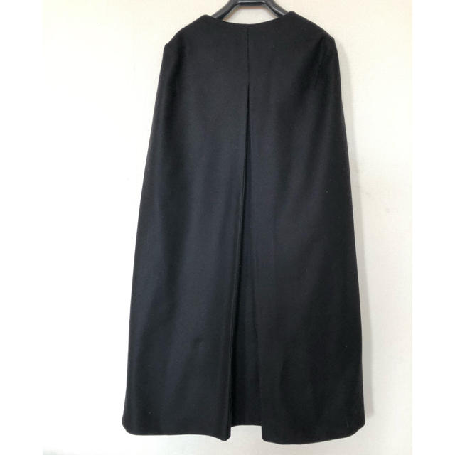 ZARA(ザラ)のdieter1973様専用  美品 ザラ ケープコート ショートコート  レディースのジャケット/アウター(ノーカラージャケット)の商品写真