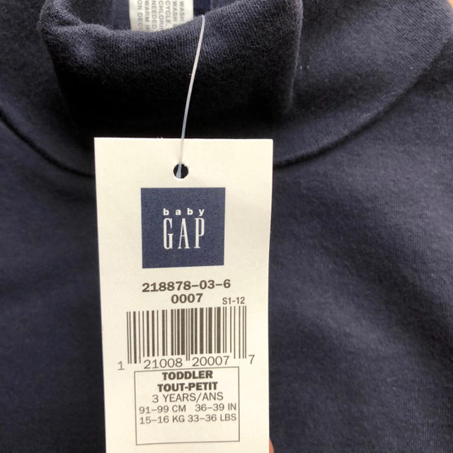 GAP(ギャップ)の☆新品☆ baby GAP 3years 紺 長袖Tシャツ キッズ/ベビー/マタニティのキッズ服男の子用(90cm~)(Tシャツ/カットソー)の商品写真