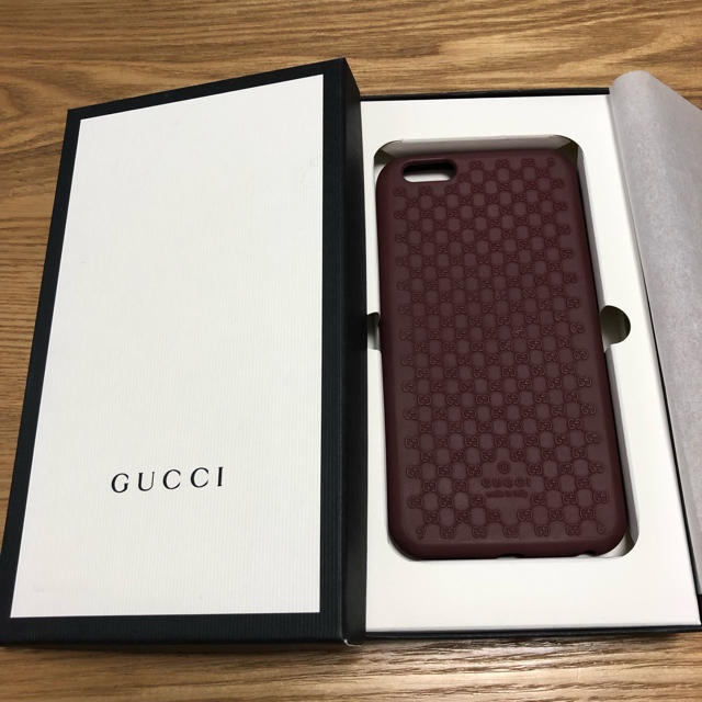 Gucci(グッチ)のGUCCI iphone6plusケース スマホ/家電/カメラのスマホアクセサリー(iPhoneケース)の商品写真