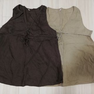 ユニクロ(UNIQLO)のユニクロリネン100% A ラインノースリーブシャツ2着(シャツ/ブラウス(半袖/袖なし))