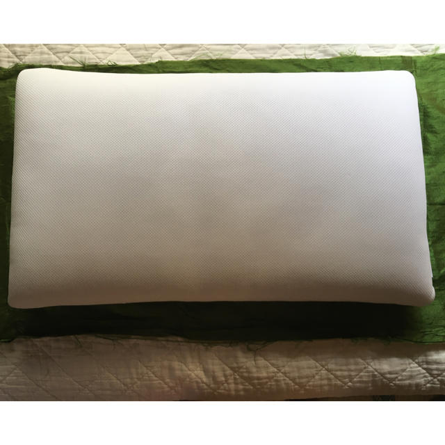 エアウィーヴ枕 インテリア/住まい/日用品の寝具(枕)の商品写真