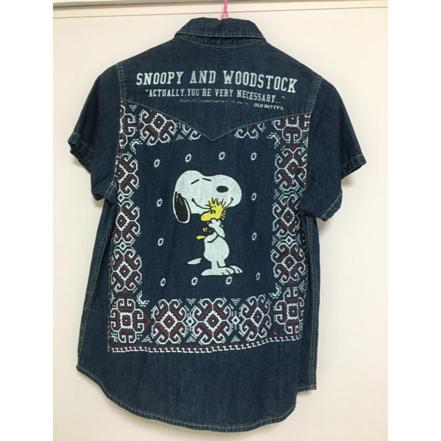 OLD BETTY'S(オールドベティーズ)のデニムシャツ レディースのトップス(シャツ/ブラウス(半袖/袖なし))の商品写真